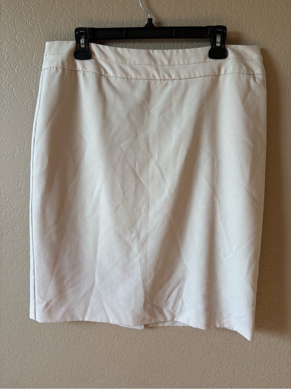 George Woman's Beige Pencil Skirt Size 12 Back Zip Lined Career Office